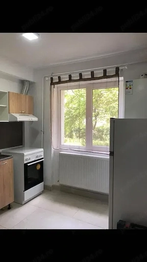 Garsoniera decenta zona Podgoria ocupabila imediat