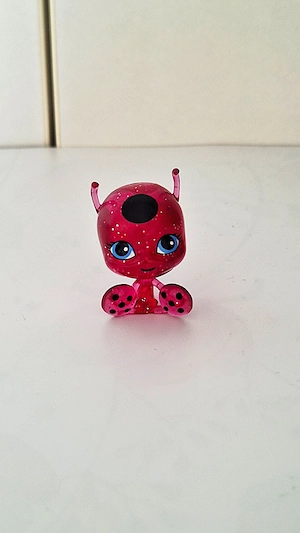 Figurina Miraculos - TIKKI (Glitter edition) - Kwami Box