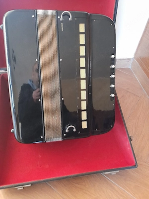 Acordeon cu butoane - imagine 4