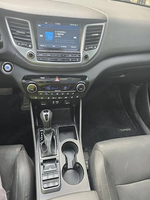 Hyundai Tucson 2016   1.6 T-GDi, 177 CP, 4WD, cutie automata - imagine 8