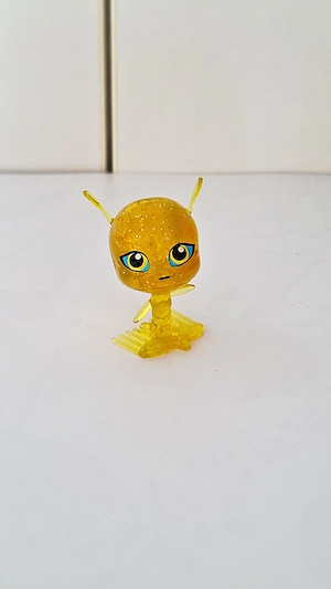Figurina Miraculos - POLLEN (Polen) Glitter edition - Kwami Box