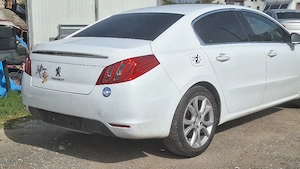 Dezmembrez Peugeot 508 2.0hdi - imagine 2