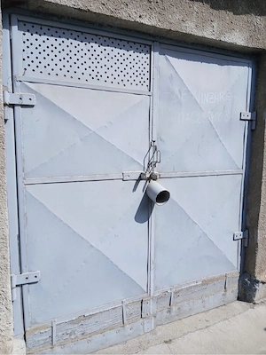 Garaj de vanzare 