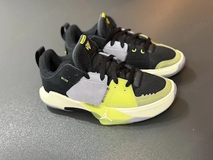 adidasi Originali Nike Air Jordan One Take 5, noi Marime 37.5 si 39