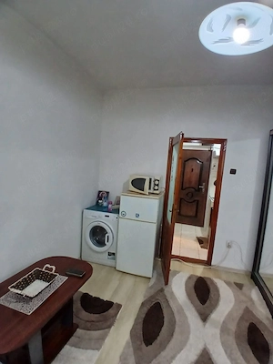 Închiriez garsoniera Bila Far