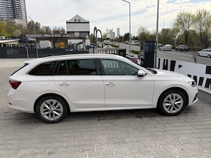 Skoda Octavia IV (2022) 1.5 TSI mHEV - imagine 3