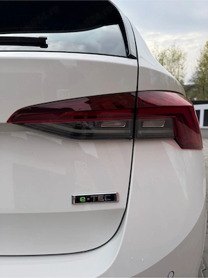 Skoda Octavia IV (2022) 1.5 TSI mHEV - imagine 6