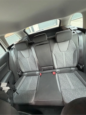 Skoda Octavia IV (2022) 1.5 TSI mHEV - imagine 8