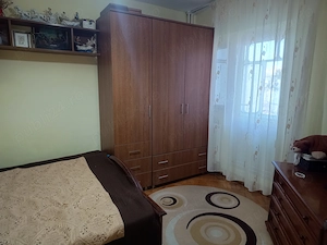 Vand apartament cu 3 camere decomandat - imagine 4