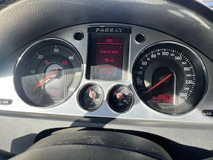 Volkswagen Passat 2007 - imagine 8