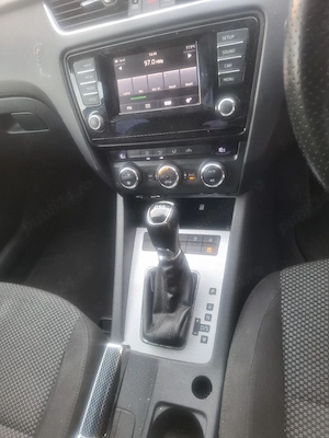 vw passat  cc 2013  si skoda octavia 2015 - imagine 10