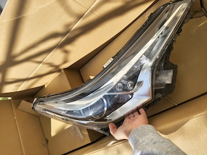 Faruri pentru Toyota Chr  - imagine 2