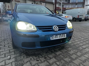 Golf 5 1.9 TDI 105 cai  - imagine 2