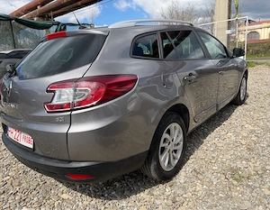 Renault Megane 3 facelift 1.5 diesel - imagine 4