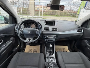 Renault Megane 3 facelift 1.5 diesel - imagine 3