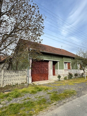 Casă de vânzare,localitatea Criciova,Județul Timiș - imagine 2