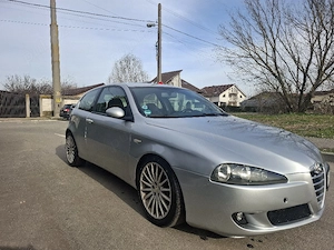 Alfaromeo 147 diesel - imagine 3