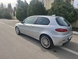 Alfaromeo 147 diesel - imagine 4