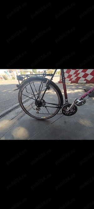 Bicicletă în stare foarte bună de funcționare!