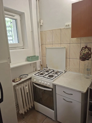 Inchiriere garsoniera Sector 4 aproape de metrou : Constantin Brancoveanu