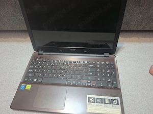 Acer Aspire E15 intel core i3