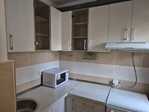 Ap.1 camera Iulius Mall *bucatarie separata - imagine 3