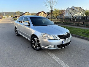 Skoda Octavia 2. Facelift 1.6 Benzina  Mpi Clasic. an 2012 inmatriculat RO. EURO 5.  - imagine 2