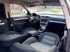 Skoda Octavia 2. Facelift 1.6 Benzina  Mpi Clasic. an 2012 inmatriculat RO. EURO 5.  - imagine 10