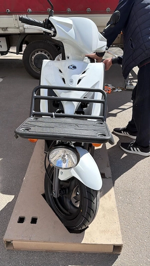 Inchiriez scuter - imagine 2