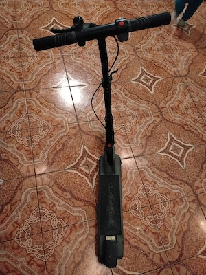 trotinetă electrica  - imagine 3