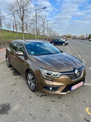 Renault Megane 4 Grandtour Bose edition  Benzina 132CP  Cutie Automata  2017  175000 KM - imagine 2