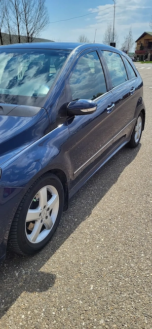 Vând Mercedes B class 18 disel  cdi din 2006 cp 1991  - imagine 3