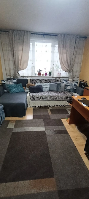 Particular,exclus intermediari