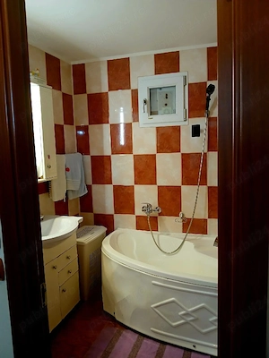 Apartament2 3 camere Dristor - imagine 2