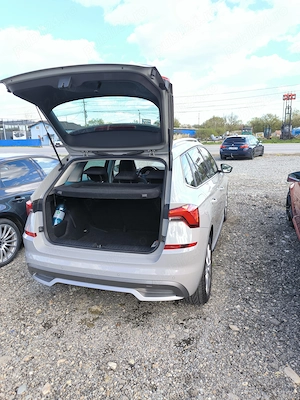 Vând Skoda Kamiq 1.6 TDI DSG - imagine 5