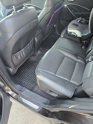 Hyunday SANTA-FE    - imagine 5