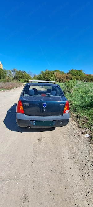 Vând Dacia Logan 