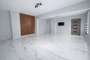 SPATIU COMERCIAL//ZONA BARAOLT VEST - imagine 3