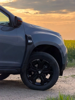 Duster 1.5 dCi 4x4 Extreme SL 2022 - imagine 2