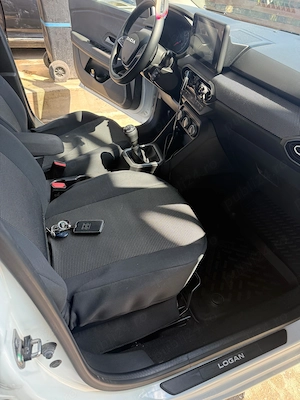 Dacia Logan 2024 Prestige Plus - Motor 1.0 TCe ECO-G (benzină + GPL fabrica) - imagine 2