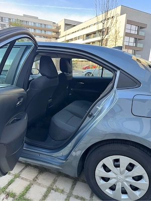 Toyota Coroola 2021 1.5VVT-I 50.000KM achizitionata de noua din reprezentanta Toyota - imagine 10