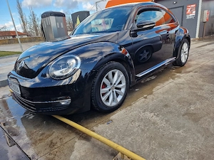   Volkswagen Beetle 2017 2.0 TDI Automat  - imagine 2