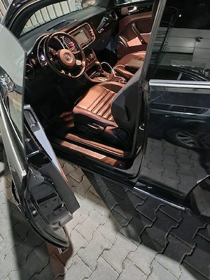   Volkswagen Beetle 2017 2.0 TDI Automat  - imagine 5