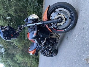 Suzuki GSR 600 an 2010