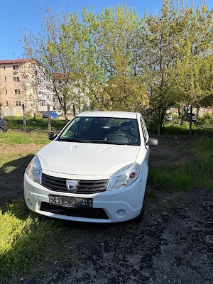 vand dacia sandero 2010 - imagine 5