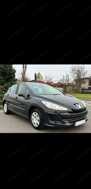 Peugeot 308 km  130 mi km 1.4 benzina cumpărat Peugeot nou 207