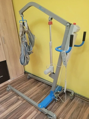 Vând elevator 200 kg  - imagine 3