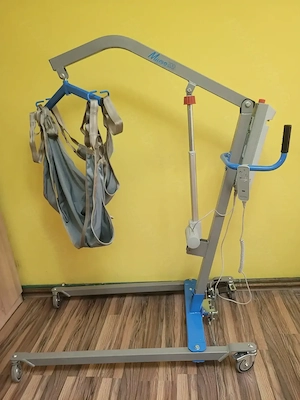 Vând elevator 200 kg  - imagine 4