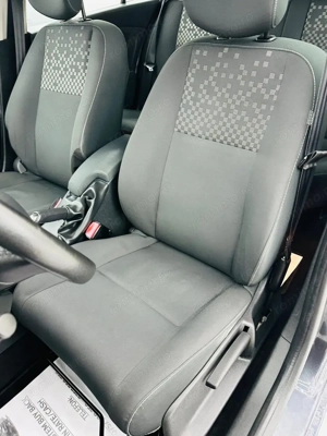 RENAULT MEGANE - imagine 14