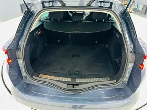 RENAULT MEGANE - imagine 14